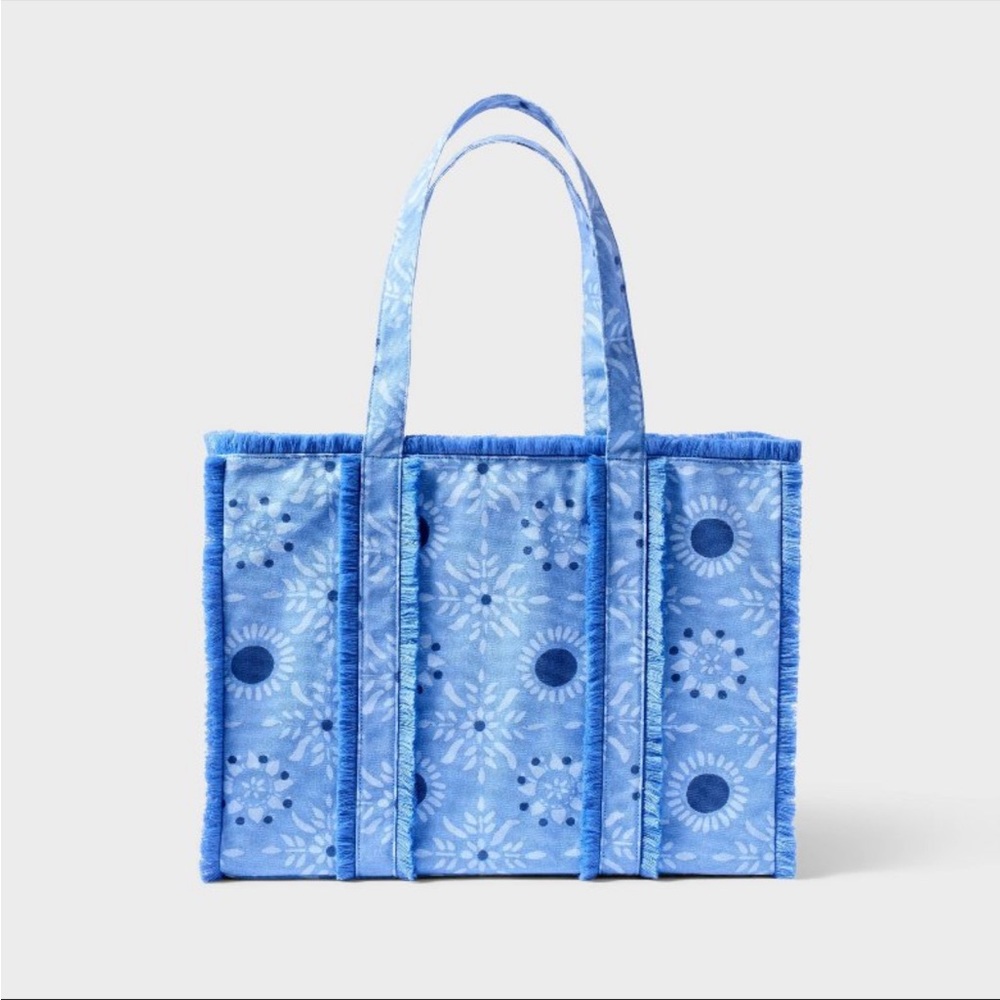 Star Medallion Fringe Canvas Tote Bag Blue - Roller Rabbit x Target, NWT - Picture 2 of 7